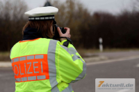 Feuerwehr-Stammheim_Verkehrsunfall_B27a_24-01-2015_Foto_7aktuell_Bild - 28